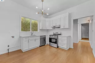 818 18th St, Oakland, CA 94607 - Photo 37