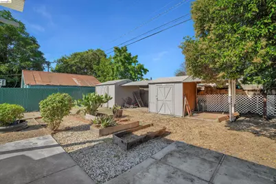 627 Gratton Ave, Stockton, CA 95205 - Photo 19