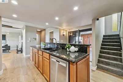 15 Surmont Ct, Lafayette, CA 94549 - Photo 19