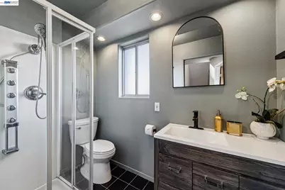 15 Surmont Ct, Lafayette, CA 94549 - Photo 47