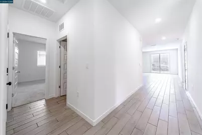 12636 Patagonian Way, Rancho Cordova, CA 95742 - Photo 17