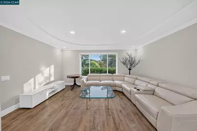 2100 Golden Rain Rd #3, Walnut Creek, CA 94595 - Photo 5