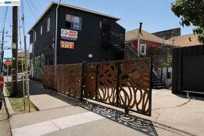 3338 San Leandro St, Oakland, CA 94601 - Photo 15