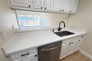 260 Industrial Pkwy, Hayward, CA 94544 - Photo 9