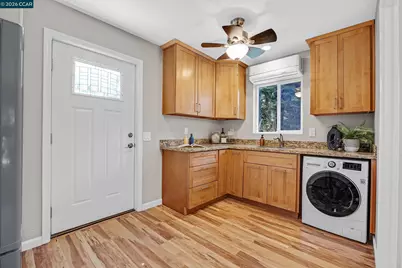 51 Heritage Ct, Walnut Creek, CA 94597 - Photo 13