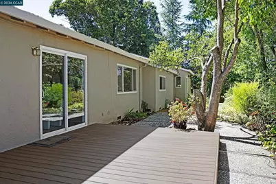 51 Heritage Ct, Walnut Creek, CA 94597 - Photo 21
