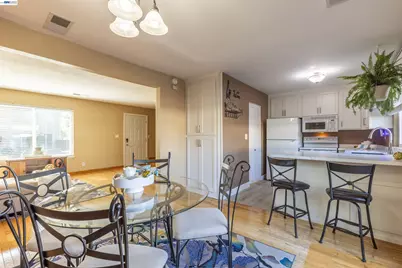 3734 Carrigan Cmn, Livermore, CA 94550 - Photo 9