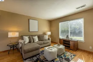 3734 Carrigan Common, Livermore, CA 94550 - Photo 11