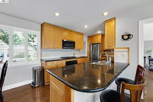 524 Hillview Dr, Fremont, CA 94536 - Photo 9