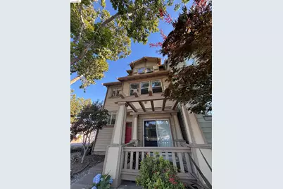 659 Macarthur Blvd., San Leandro, CA 94577 - Photo 1