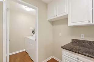 660 Canyon Oaks Dr, Oakland, CA 94605 - Photo 33