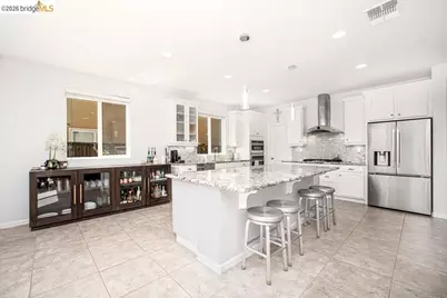 5270 Finkas Ln, Fairfield, CA 94533 - Photo 9