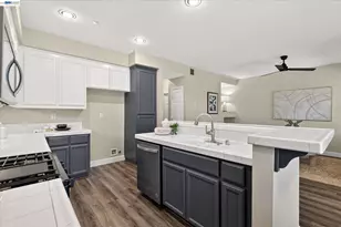 51 Bellington Common, Livermore, CA 94551 - Photo 17