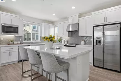 9137 Seawind Way, Newark, CA 94560 - Photo 9