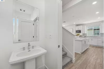 9137 Seawind Way, Newark, CA 94560 - Photo 15