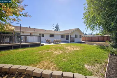 827 Wilmore Ave, Concord, CA 94518 - Photo 43
