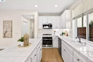2615 Trevor Pkwy, Pleasanton, CA 94588 - Photo 13