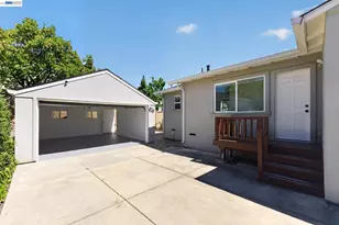 20556 Forest Ave, Castro Valley, CA 94546 - Photo 3