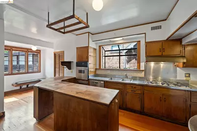 2714 Woolsey St, Berkeley, CA 94705 - Photo 15