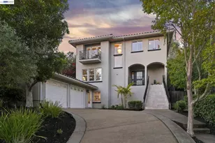 1028 Aquarius Way, Oakland, CA 94611 - Photo 1