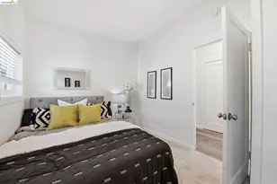 3007 Bona St, Oakland, CA 94601 - Photo 25