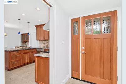 6252 Robin Ct, Pleasanton, CA 94588 - Photo 9