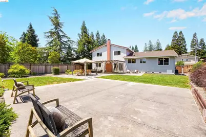 2704 Mohawk Cir, San Ramon, CA 94583 - Photo 61