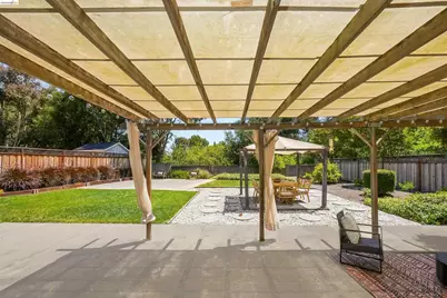 2704 Mohawk Cir, San Ramon, CA 94583 - Photo 55