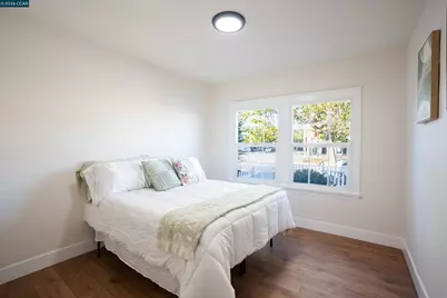 5915 San Pablo, Oakland, CA 94608 - Photo 25