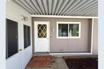2203 Dalis Dr #127, Concord, CA 94520 - Photo 3