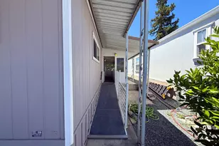 2203 Dalis Dr, Concord, CA 94520 - Photo 25