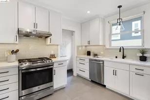 2537 Scenic Ave, Oakland, CA 94602 - Photo 19