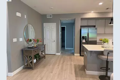 558 Clover Cir, Milpitas, CA 95035 - Photo 5
