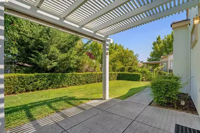 1711 Kent Dr, Brentwood, CA 94513 - Photo 25