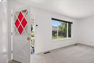 36740 Theta Ct, Fremont, CA 94536 - Photo 7