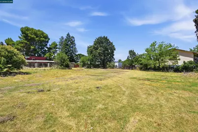 5249 Olive Dr., Concord, CA 94521 - Photo 7