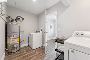 2460 67th Ave, Oakland, CA 94605 - Photo 23