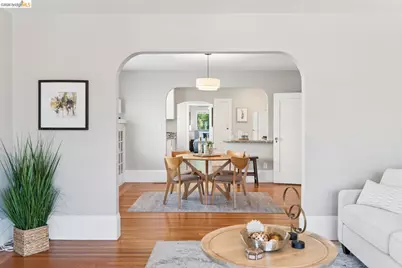 2460 67th Ave, Oakland, CA 94605 - Photo 9