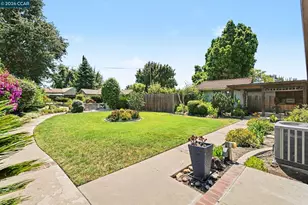 2356 Golden Bear Cir, Stockton, CA 95209 - Photo 25