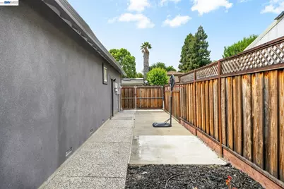 5514 Paseo Navarro, Pleasanton, CA 94566 - Photo 57