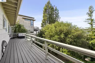 55 Asilomar Cir, Oakland, CA 94611 - Photo 23