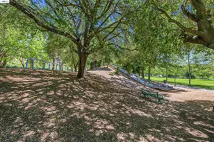 132 Mission Dr, Pleasanton, CA 94566 - Photo 35