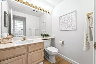 154 Asby Bay, Alameda, CA 94502 - Photo 27