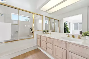 154 Asby Bay, Alameda, CA 94502 - Photo 35