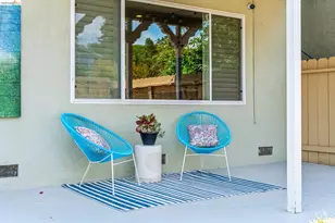 2028 Damuth, Oakland, CA 94602 - Photo 49