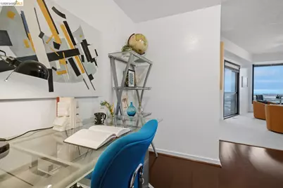 6363 Christie Ave #2701, Emeryville, CA 94608 - Photo 17