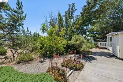 4618 Setting Sun Dr, Richmond, CA 94803 - Photo 19