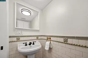 2 Wildwood Pl, Pleasant Hill, CA 94523 - Photo 29