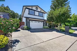 2 Wildwood Pl, Pleasant Hill, CA 94523 - Photo 5