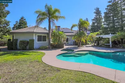4321 Gold Run Dr, Oakley, CA 94561 - Photo 29